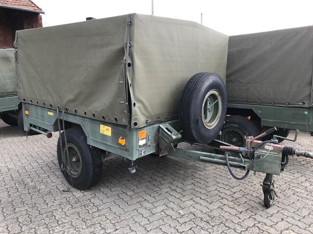 SARIS Wassertank-Anhänger SARIS Wassertank-Anhänger 8x vorhanden! - Tankhenger: bilde 1 SARIS Wassertank-Anhänger SARIS Wassertank-Anhänger 8x vorhanden! - Tankhenger: bilde 1