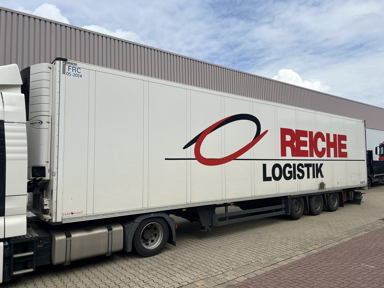 Schmitz Cargobull SKO 24/L-13.4 FP 45 SKO 24/L-13.4 FP 450, Mega, Doppelstock - Kjølesemi: bilde 1 Schmitz Cargobull SKO 24/L-13.4 FP 45 SKO 24/L-13.4 FP 450, Mega, Doppelstock - Kjølesemi: bilde 1
