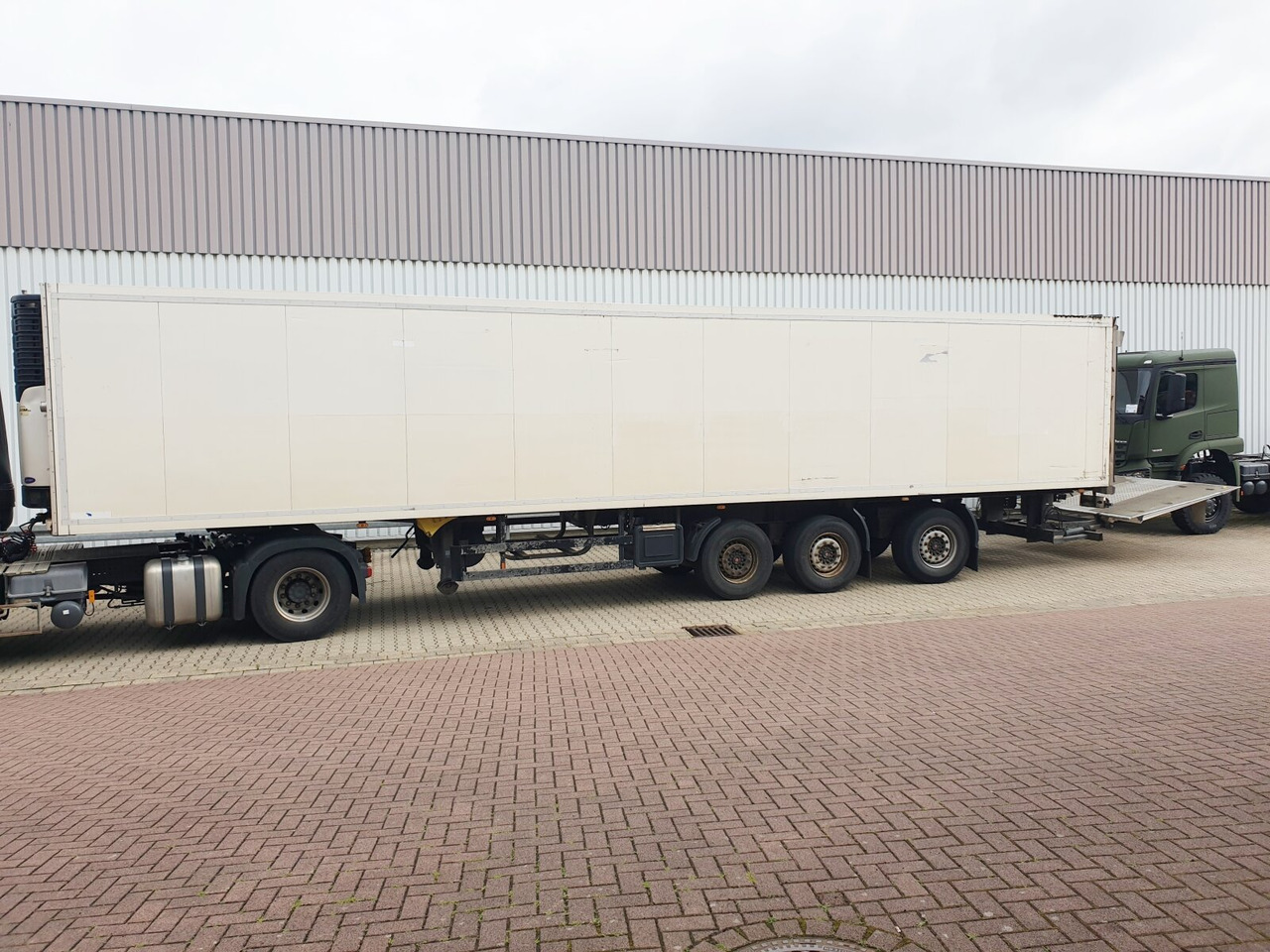 Leie Schmitz Cargobull SKO 24 SKO 24, Carrier, LBW, Lift-/Lenkachse, 74 cbm Schmitz Cargobull SKO 24 SKO 24, Carrier, LBW, Lift-/Lenkachse, 74 cbm: bilde 9