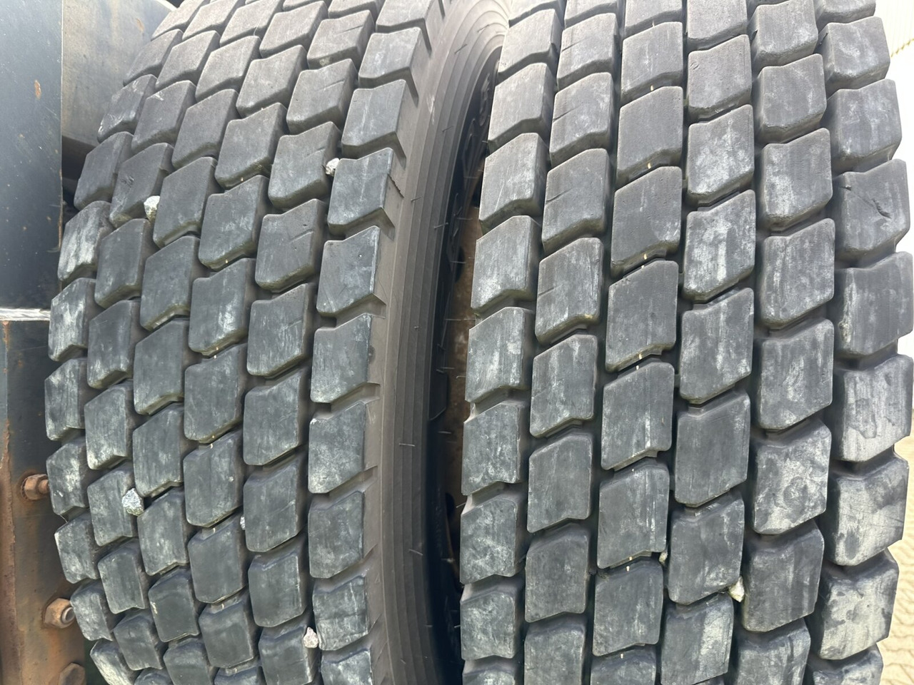 815 4x2 815 4x2 Terminal Tractor, Rangierfahrzeug - Trekkvogn: bilde 5 815 4x2 815 4x2 Terminal Tractor, Rangierfahrzeug - Trekkvogn: bilde 5