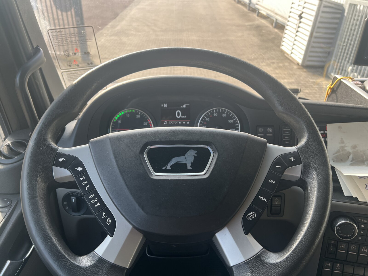 MAN TGX 18.500 4X2 LLS TGX 18.500 4X2 LLS, Retarder, Vollumer - Trekkvogn: bilde 5 MAN TGX 18.500 4X2 LLS TGX 18.500 4X2 LLS, Retarder, Vollumer - Trekkvogn: bilde 5