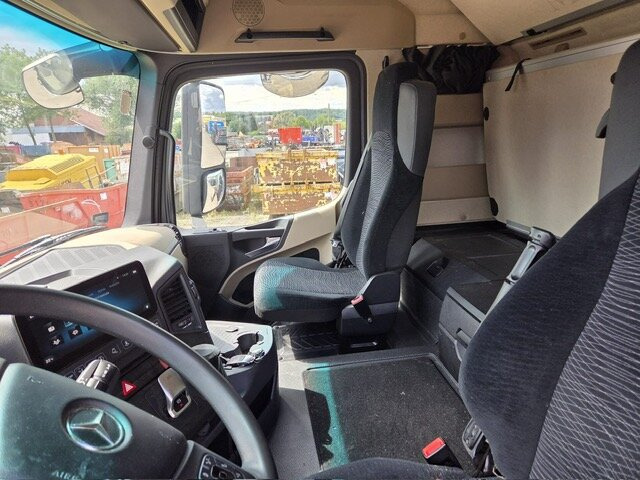 Mercedes-Benz Actros 1846 LS 4x2 Actros 1846 LS 4x2 MultimediaCockpit, StreamSpace, ADR - Trekkvogn: bilde 3 Mercedes-Benz Actros 1846 LS 4x2 Actros 1846 LS 4x2 MultimediaCockpit, StreamSpace, ADR - Trekkvogn: bilde 3