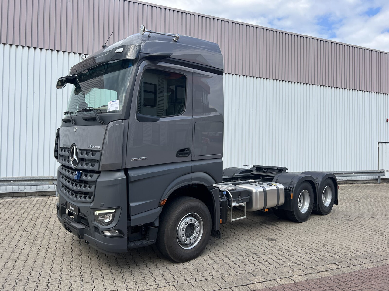 Mercedes-Benz Actros 3363 LS 6x4 Actros 3363 LS 6x4, Retarder, SoloStar, MultimediaCockpit, Navi, LED - Trekkvogn: bilde 1 Mercedes-Benz Actros 3363 LS 6x4 Actros 3363 LS 6x4, Retarder, SoloStar, MultimediaCockpit, Navi, LED - Trekkvogn: bilde 1