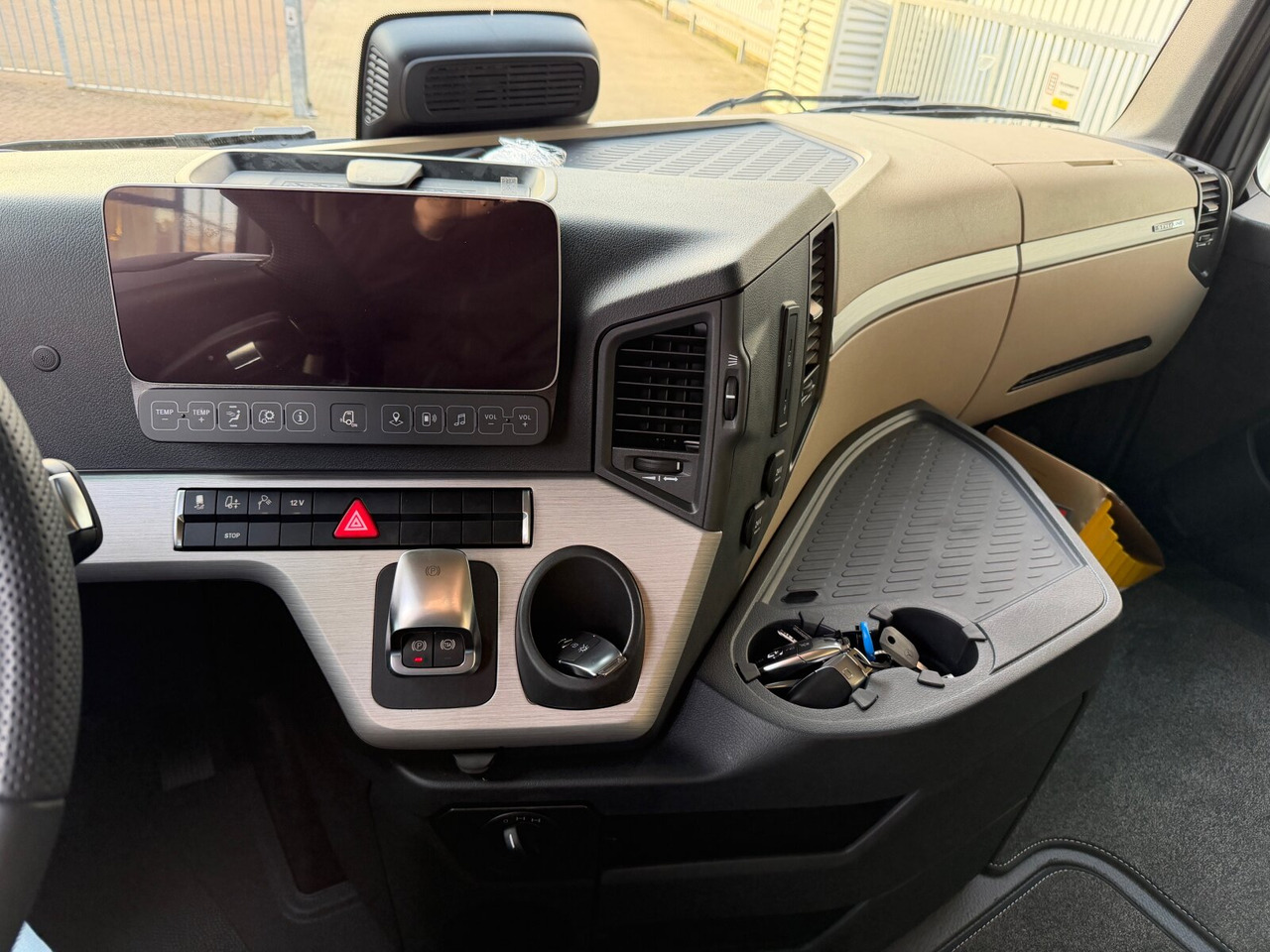 Mercedes-Benz Actros 3363 LS 6x4 Actros 3363 LS 6x4, Retarder, SoloStar, MultimediaCockpit, Navi, LED - Trekkvogn: bilde 3 Mercedes-Benz Actros 3363 LS 6x4 Actros 3363 LS 6x4, Retarder, SoloStar, MultimediaCockpit, Navi, LED - Trekkvogn: bilde 3