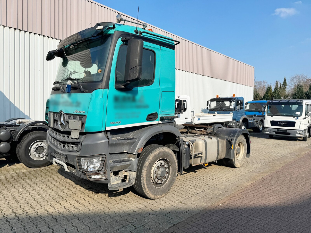 Mercedes-Benz Arocs 1842 LS 4x4 HAD Arocs 1842 LS 4x4 HAD, HydroDrive, Kipphydraulik - Trekkvogn: bilde 1 Mercedes-Benz Arocs 1842 LS 4x4 HAD Arocs 1842 LS 4x4 HAD, HydroDrive, Kipphydraulik - Trekkvogn: bilde 1