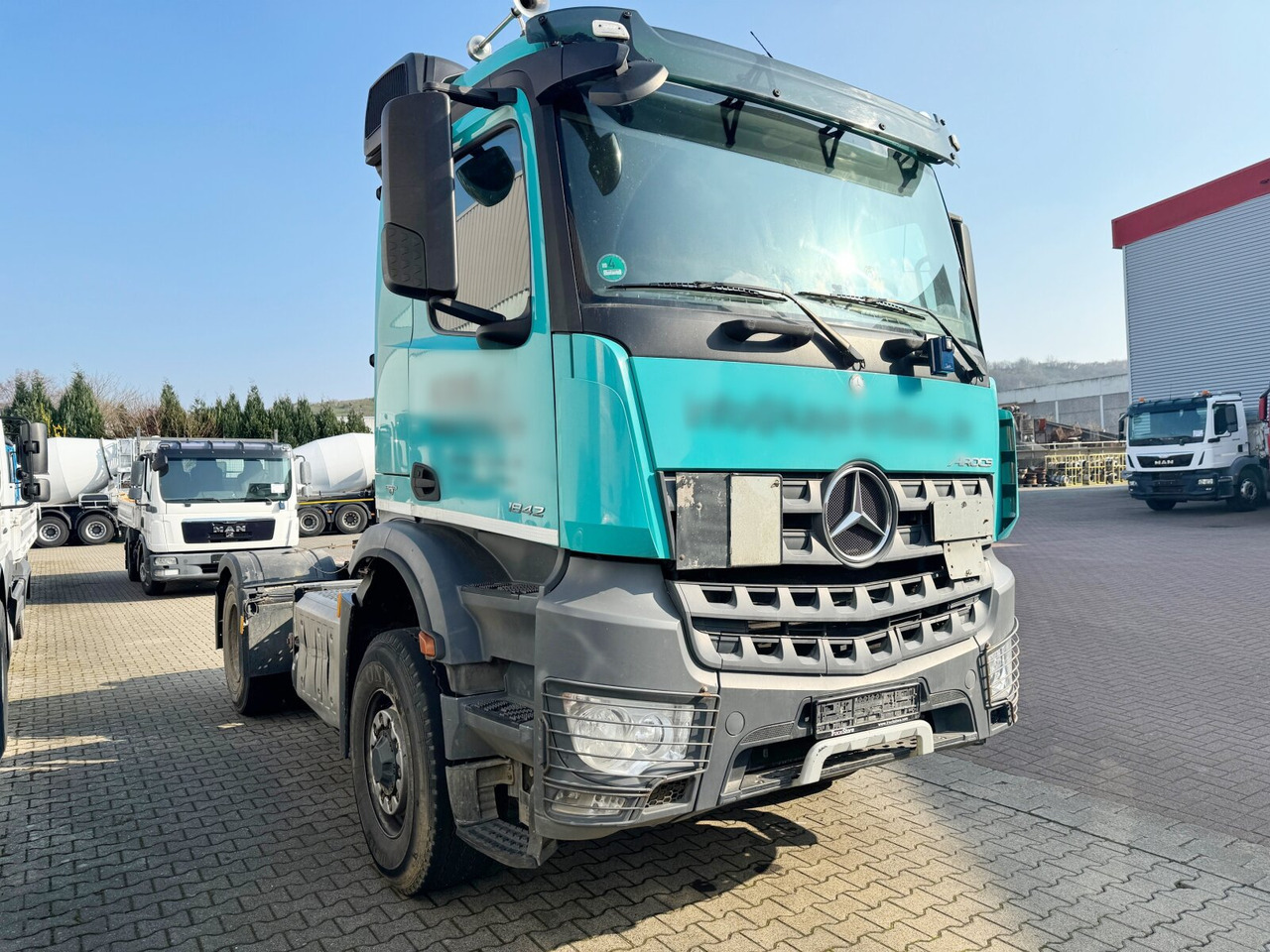 Mercedes-Benz Arocs 1842 LS 4x4 HAD Arocs 1842 LS 4x4 HAD, HydroDrive, Kipphydraulik - Trekkvogn: bilde 2 Mercedes-Benz Arocs 1842 LS 4x4 HAD Arocs 1842 LS 4x4 HAD, HydroDrive, Kipphydraulik - Trekkvogn: bilde 2