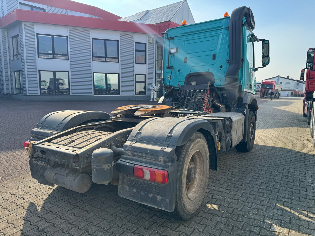 Mercedes-Benz Arocs 1842 LS 4x4 HAD Arocs 1842 LS 4x4 HAD, HydroDrive, Kipphydraulik - Trekkvogn: bilde 3 Mercedes-Benz Arocs 1842 LS 4x4 HAD Arocs 1842 LS 4x4 HAD, HydroDrive, Kipphydraulik - Trekkvogn: bilde 3