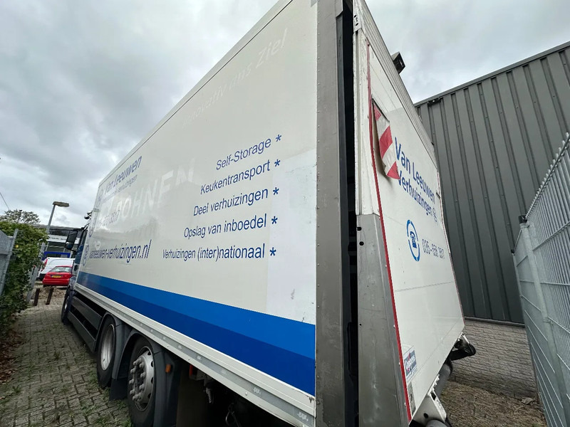 MAN TGX TGX 26 460 + 6X2 + LIFT + DAMAGED ENGINE - Skapbil: bilde 3 MAN TGX TGX 26 460 + 6X2 + LIFT + DAMAGED ENGINE - Skapbil: bilde 3