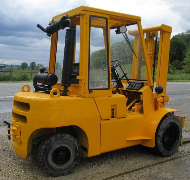 DV.3504/33 - Gaffeltruck: bilde 1 DV.3504/33 - Gaffeltruck: bilde 1