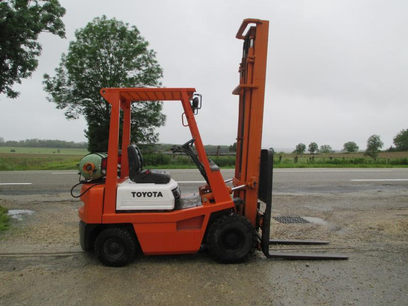 Toyota 024FG18 - Gaffeltruck: bilde 1 Toyota 024FG18 - Gaffeltruck: bilde 1