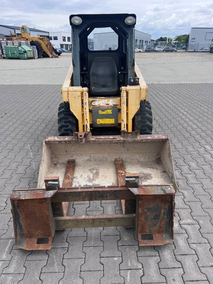 Gehl 3840 E - Kompaktlaster: bilde 3 Gehl 3840 E - Kompaktlaster: bilde 3