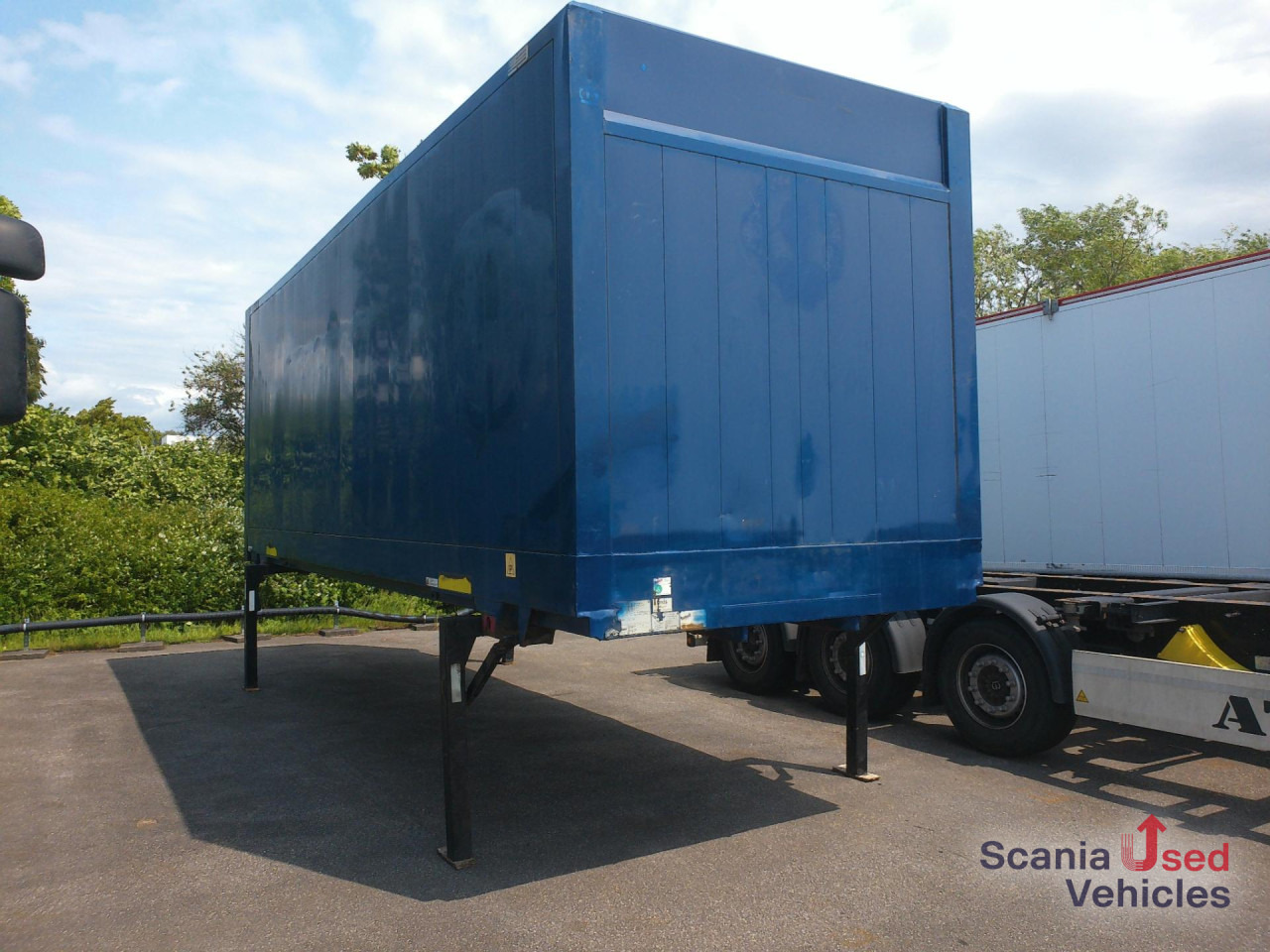 KRONE WB Koffer 7,82 Rolltor - Tilhenger: bilde 1 KRONE WB Koffer 7,82 Rolltor - Tilhenger: bilde 1
