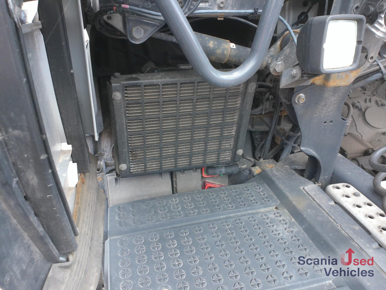 SCANIA R 450 A4x2EB Standklima Solaranlage!!! - Trekkvogn: bilde 2 SCANIA R 450 A4x2EB Standklima Solaranlage!!! - Trekkvogn: bilde 2