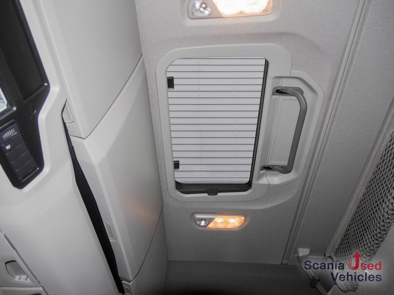 SCANIA R 460 A4x2NA - SUPER - - Trekkvogn: bilde 2 SCANIA R 460 A4x2NA - SUPER - - Trekkvogn: bilde 2