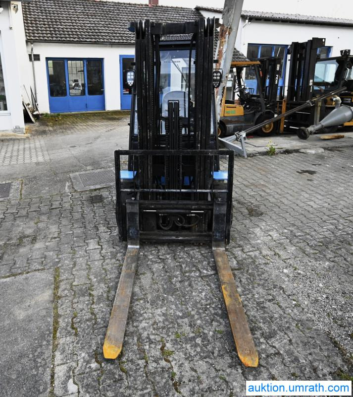 Elektrostapler Gabelstapler Hangcha CPD 25 XD4 - S126 Lithium Ionen Akku Kabine Vollfreihub Triplexmast mit Seitenschieber - El-truck: bilde 3 Elektrostapler Gabelstapler Hangcha CPD 25 XD4 - S126 Lithium Ionen Akku Kabine Vollfreihub Triplexmast mit Seitenschieber - El-truck: bilde 3