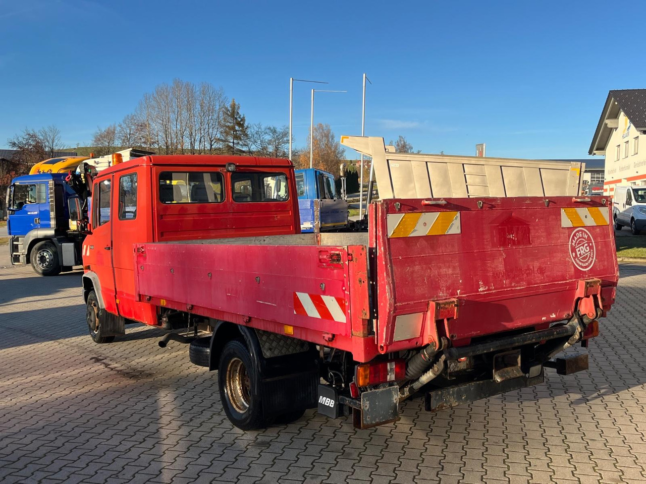 Mercedes-Benz 714D Doka Pritsche - Varebil med plan, Varebil med dobbelt førerhus: bilde 5 Mercedes-Benz 714D Doka Pritsche - Varebil med plan, Varebil med dobbelt førerhus: bilde 5