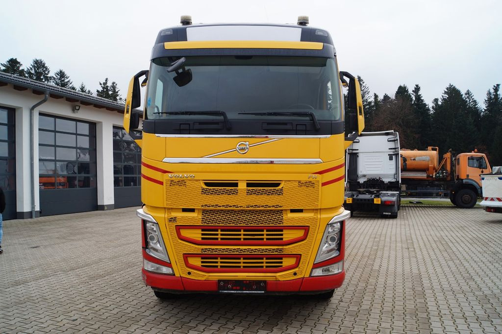 Volvo FH 500 Holztrans. mit Penz 12Z9 Holzkran Volvo FH 500 Holztrans. mit Penz 12Z9 Holzkran - Tømmerbil, Kranbil: bilde 3 Volvo FH 500 Holztrans. mit Penz 12Z9 Holzkran Volvo FH 500 Holztrans. mit Penz 12Z9 Holzkran - Tømmerbil, Kranbil: bilde 3