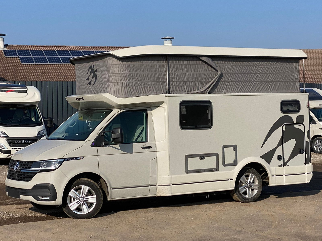 Knaus Tourer CUV 500 MQ CUVISION ohne slide Bett - Halvintegrert bobil: bilde 4 Knaus Tourer CUV 500 MQ CUVISION ohne slide Bett - Halvintegrert bobil: bilde 4