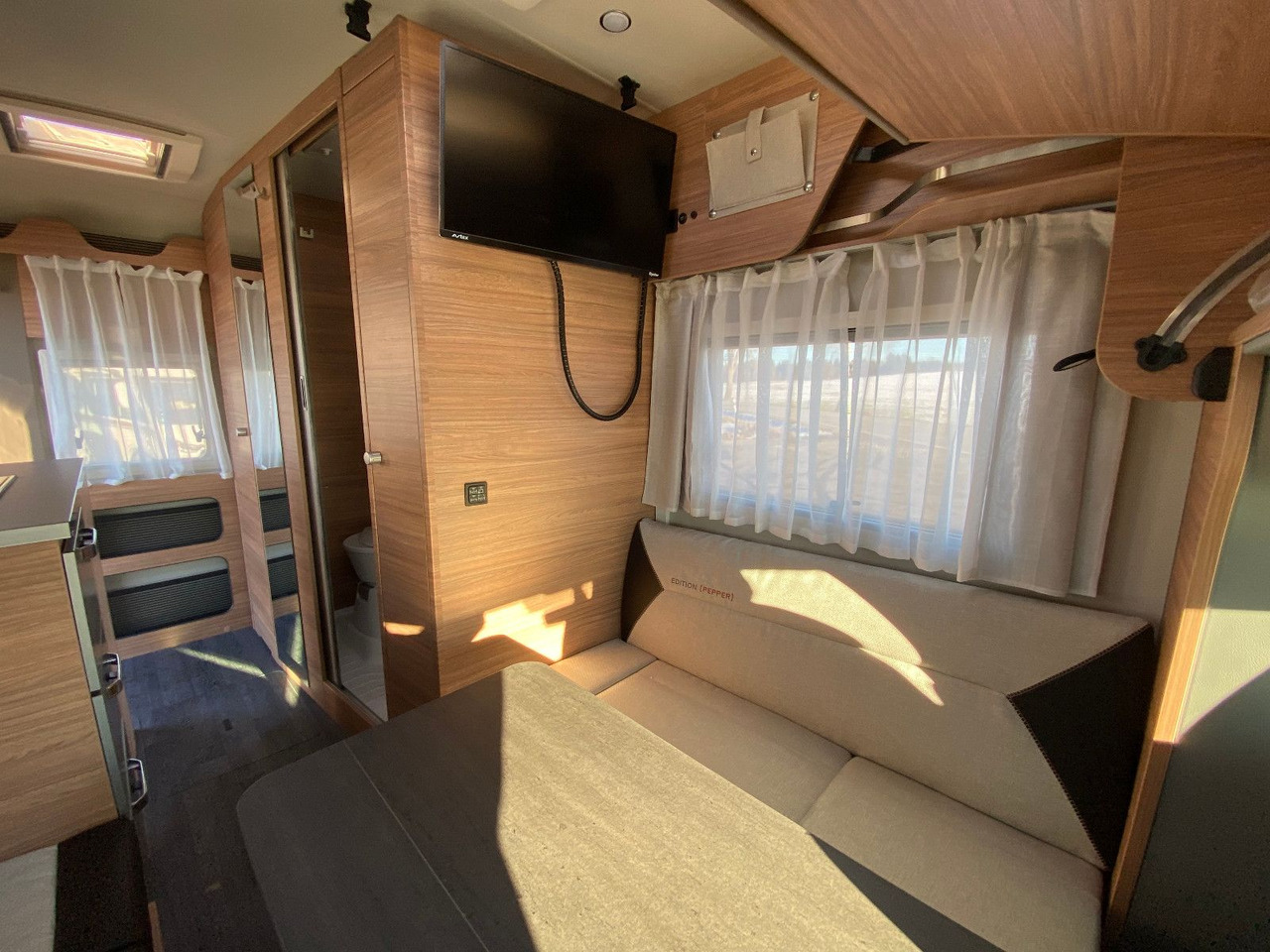 Halvintegrert bobil Weinsberg X-Cursion Van Edition 500 LT,  Automatik,AHK: bilde 17