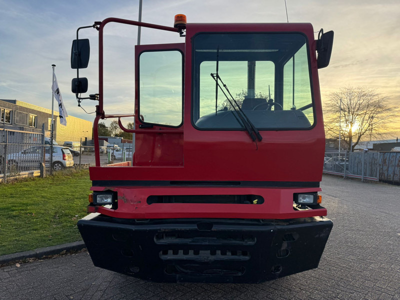 Terberg YT182 / Klima / NL Truck - Terminaltraktor: bilde 5 Terberg YT182 / Klima / NL Truck - Terminaltraktor: bilde 5