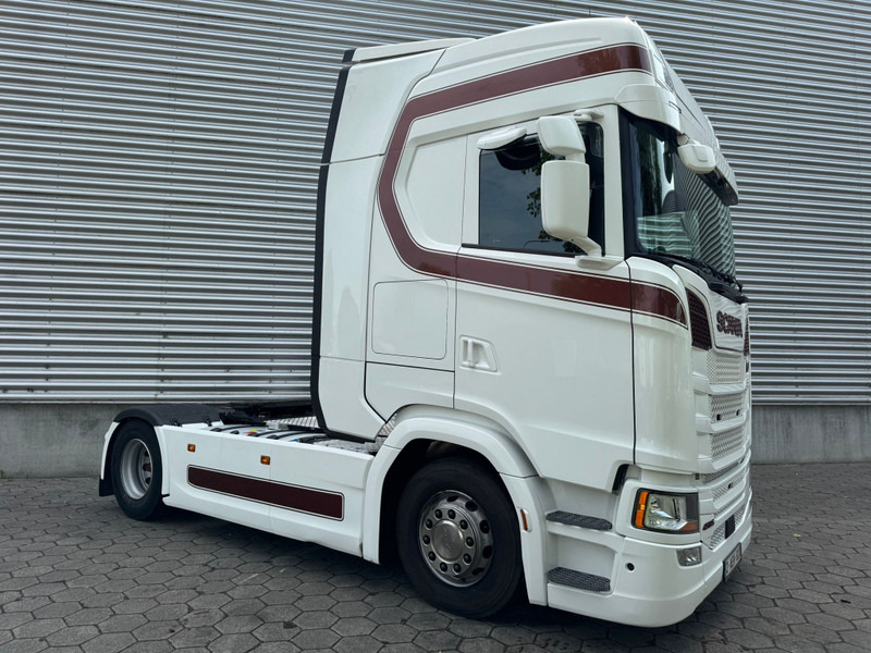 Scania S450 / Retarder / Full Air / Night Klima / 2 Tanks / TUV: 3-2026 / Belgium Truck - Trekkvogn: bilde 2 Scania S450 / Retarder / Full Air / Night Klima / 2 Tanks / TUV: 3-2026 / Belgium Truck - Trekkvogn: bilde 2