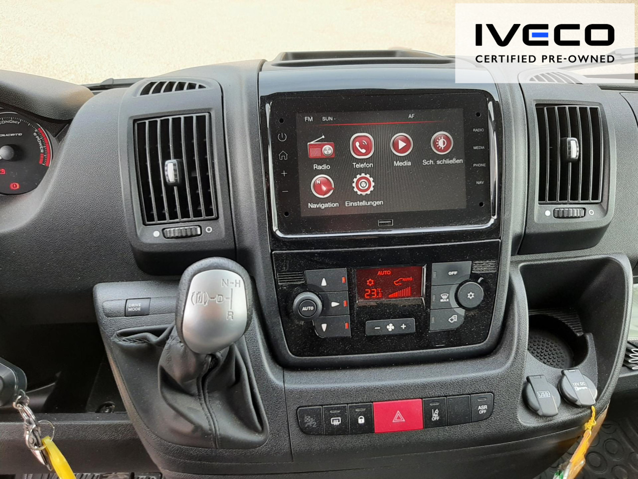 FIAT e-Ducato L2H2 teilverglast (47-kWh) - Kassebil, Elektrisk varebil: bilde 5 FIAT e-Ducato L2H2 teilverglast (47-kWh) - Kassebil, Elektrisk varebil: bilde 5