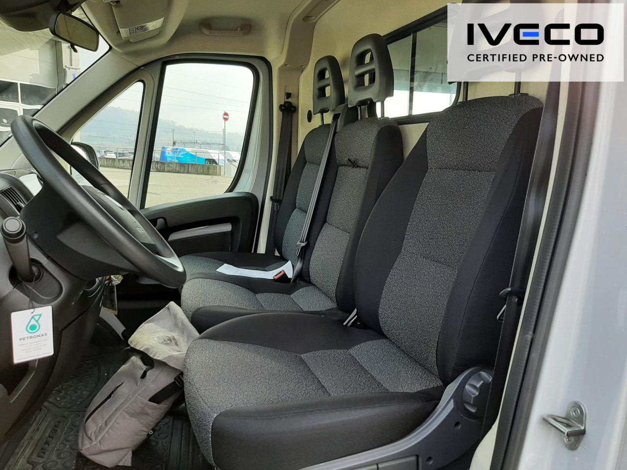 FIAT e-Ducato L2H2 teilverglast (47-kWh) - Kassebil, Elektrisk varebil: bilde 3 FIAT e-Ducato L2H2 teilverglast (47-kWh) - Kassebil, Elektrisk varebil: bilde 3