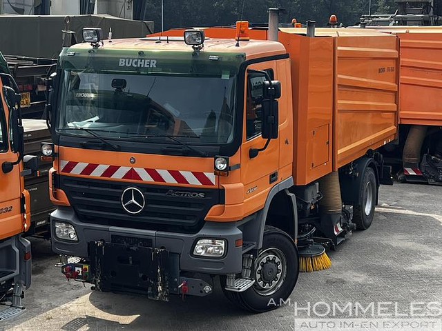 Bucher Municipal STKF 9500 4X4 - Feiebil: bilde 1 Bucher Municipal STKF 9500 4X4 - Feiebil: bilde 1