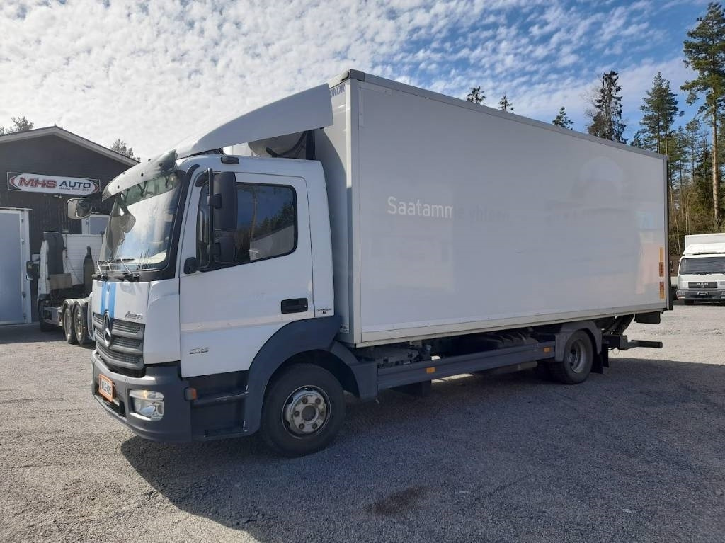 Mercedes-Benz Atego 918 Euro 6 - Lastebil med kjøl: bilde 1 Mercedes-Benz Atego 918 Euro 6 - Lastebil med kjøl: bilde 1