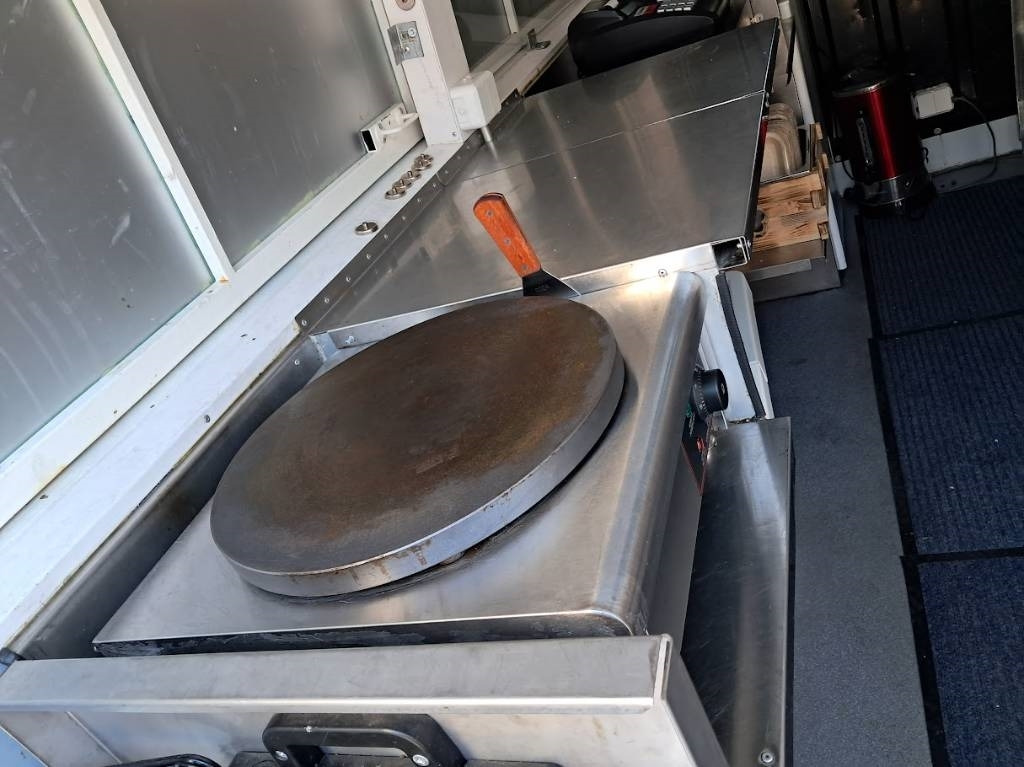 Matbil, Varebil Nissan NV 400 Food Truck Gilli/Katukeittiö auto: bilde 10