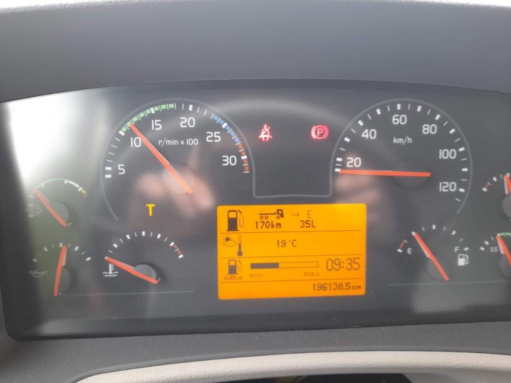 Volvo FL 210 - Lastebil med kjøl: bilde 5 Volvo FL 210 - Lastebil med kjøl: bilde 5