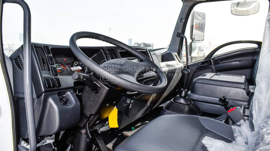 Interior photo 1: Chassis lastebil ISUZU FVR 34 (13 TON) CHASSIS A/C MY24