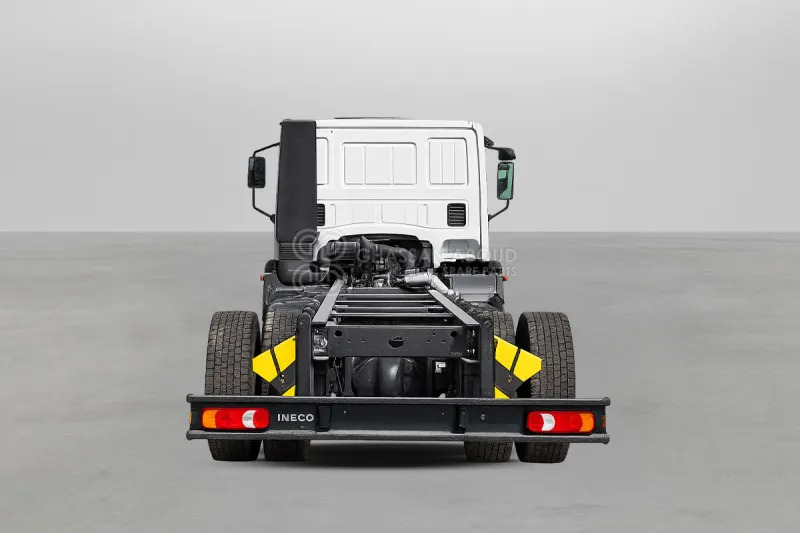 Iveco Euro Cargo ML180 4x2 Chassis - Chassis lastebil: bilde 3 Iveco Euro Cargo ML180 4x2 Chassis - Chassis lastebil: bilde 3