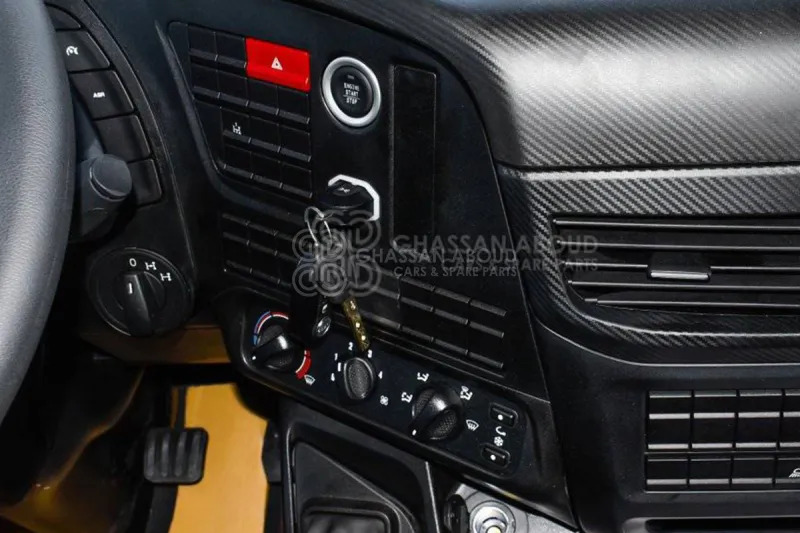 Iveco T-WAY AD380T47H 6x4 R24 Tyres Chassis - Barcelona Stock - Chassis lastebil: bilde 5 Iveco T-WAY AD380T47H 6x4 R24 Tyres Chassis - Barcelona Stock - Chassis lastebil: bilde 5