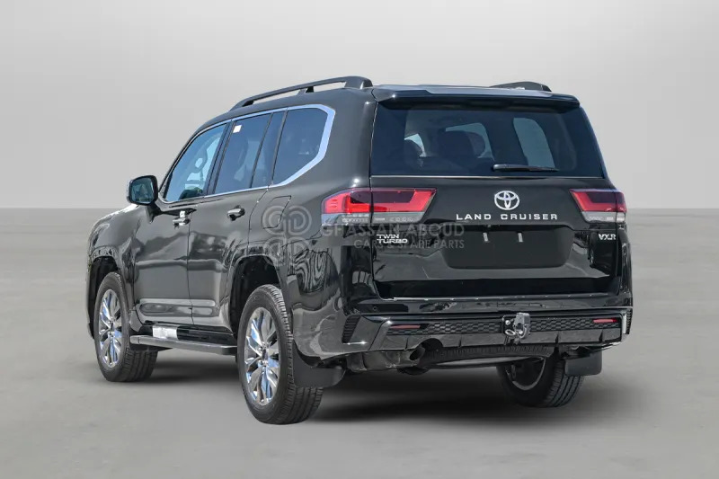 Toyota Land Cruiser 300 - SUV: bilde 4 Toyota Land Cruiser 300 - SUV: bilde 4