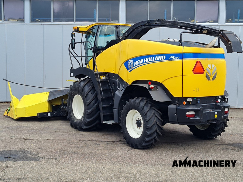 New Holland FR600 - Forhøster: bilde 4 New Holland FR600 - Forhøster: bilde 4