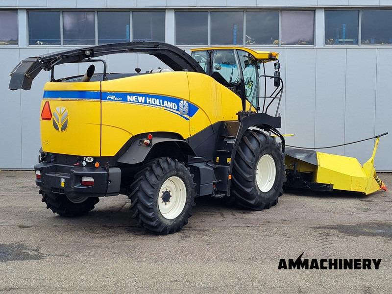 New Holland FR600 - Forhøster: bilde 5 New Holland FR600 - Forhøster: bilde 5