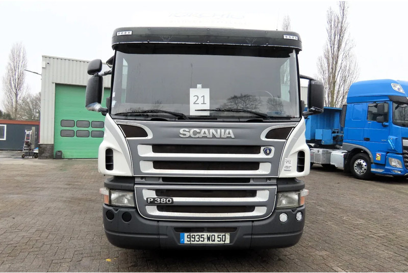 Scania P380 RETARDER, Rear camera, "as NEW state". France truck - Kapellbil: bilde 2 Scania P380 RETARDER, Rear camera, "as NEW state". France truck - Kapellbil: bilde 2