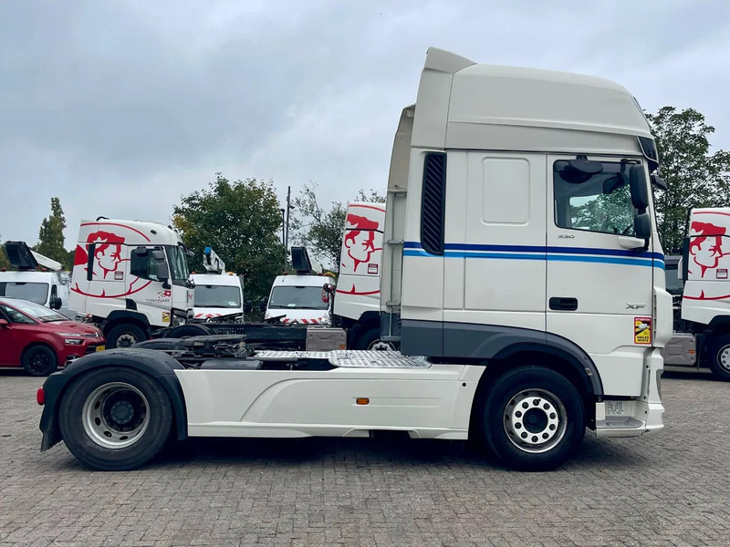 DAF XF 530 PARKING CLIMA, FRIGO - Trekkvogn: bilde 4 DAF XF 530 PARKING CLIMA, FRIGO - Trekkvogn: bilde 4