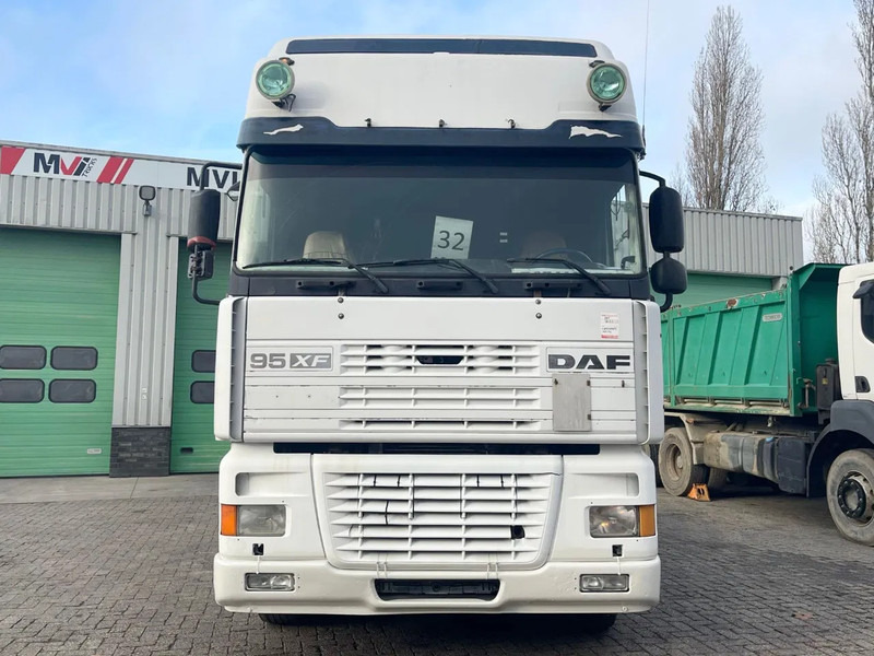 DAF XF 95.430 Manual , EUR4 - Trekkvogn: bilde 3 DAF XF 95.430 Manual , EUR4 - Trekkvogn: bilde 3