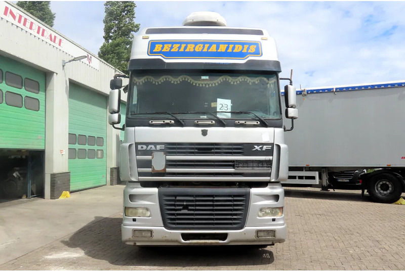 DAF XF 95.480 EURO 4 ! Royal Truck! Manual gearbox - Trekkvogn: bilde 2 DAF XF 95.480 EURO 4 ! Royal Truck! Manual gearbox - Trekkvogn: bilde 2