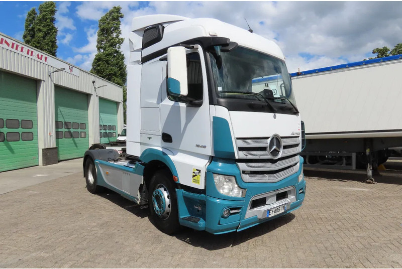 Mercedes-Benz Actros 1846 PTO. HYDRAULIC - Trekkvogn: bilde 2 Mercedes-Benz Actros 1846 PTO. HYDRAULIC - Trekkvogn: bilde 2