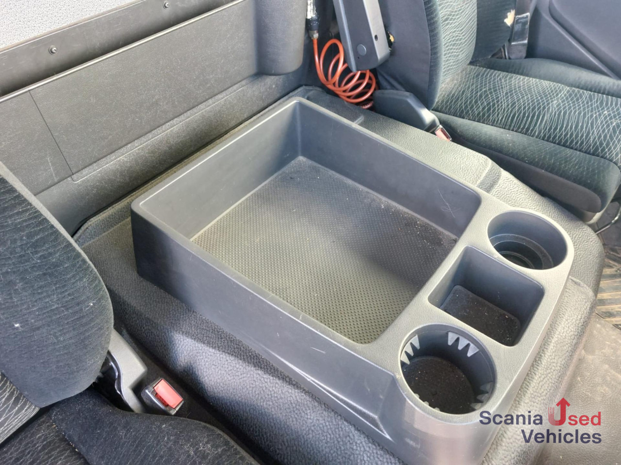 MERCEDES-BENZ Atego 1221 L Koffer Ladebordwand - Skapbil: bilde 2 MERCEDES-BENZ Atego 1221 L Koffer Ladebordwand - Skapbil: bilde 2