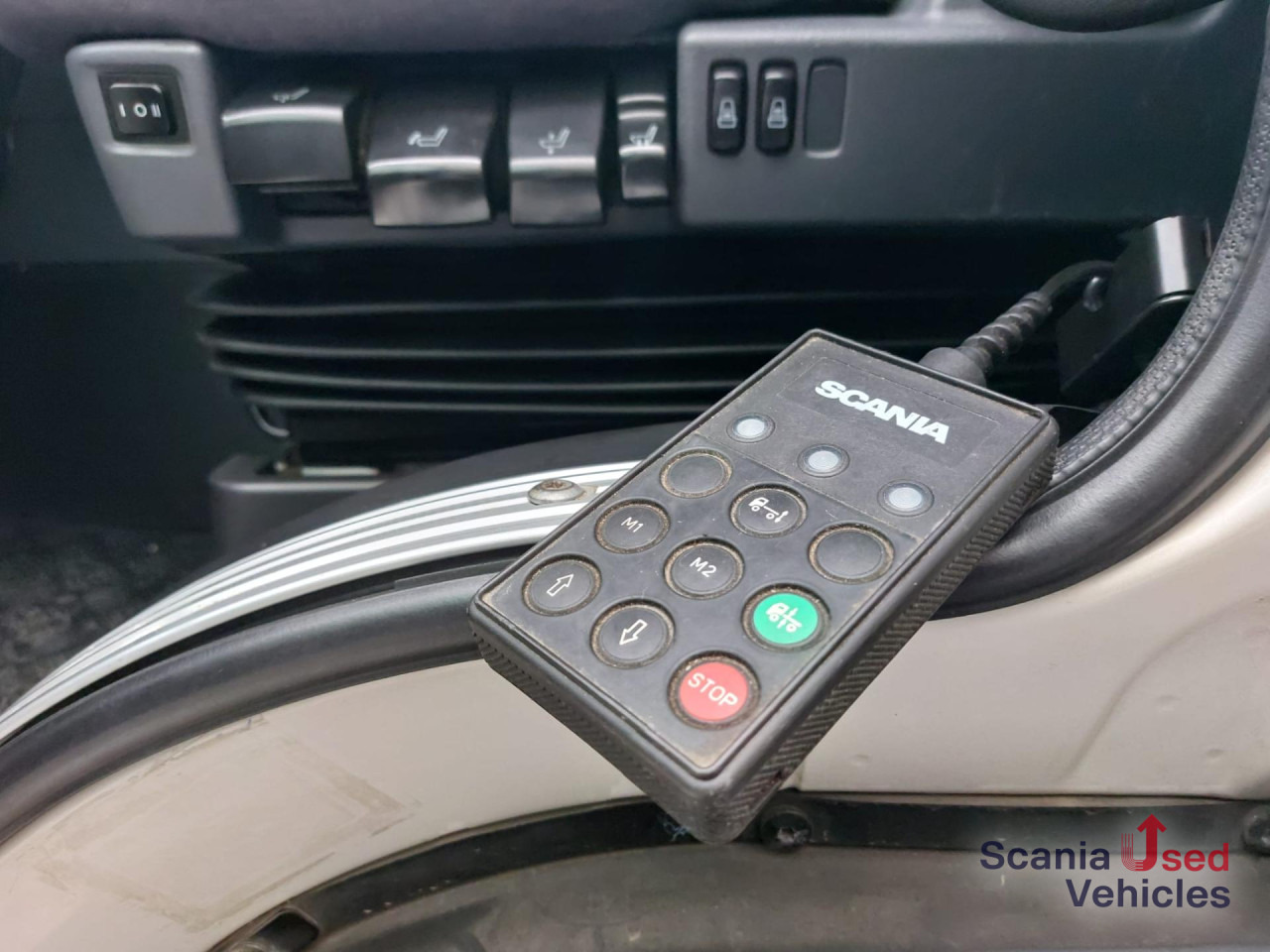 SCANIA P 280 DB4x2MNA Koffer Ladebordwand - Skapbil: bilde 4 SCANIA P 280 DB4x2MNA Koffer Ladebordwand - Skapbil: bilde 4