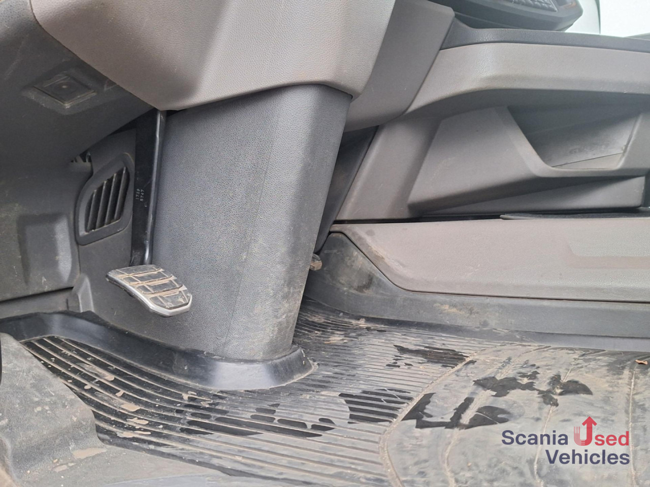 SCANIA R 580 B6x4NB+Epsilon M12 Z - Tømmerbil, Kranbil: bilde 4 SCANIA R 580 B6x4NB+Epsilon M12 Z - Tømmerbil, Kranbil: bilde 4