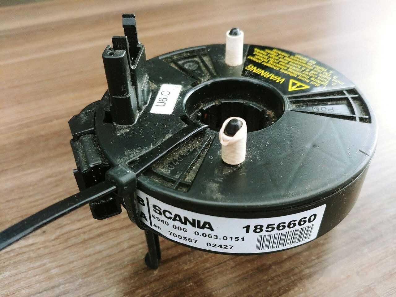 Scania CLOCK COIL SPRING CONNECTOR 1856660 1726784 Scania R - Ratt for Lastebil: bilde 1 Scania CLOCK COIL SPRING CONNECTOR 1856660 1726784 Scania R - Ratt for Lastebil: bilde 1