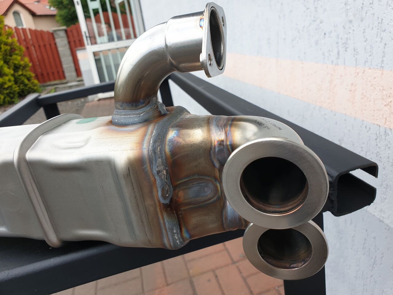 Volvo EGR COOLER, NEW OR RECONDITIONED 20722340 Volvo - EGR-kjøler for Lastebil: bilde 2 Volvo EGR COOLER, NEW OR RECONDITIONED 20722340 Volvo - EGR-kjøler for Lastebil: bilde 2