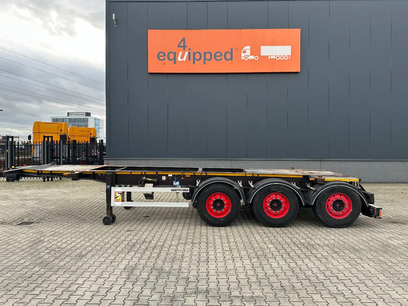 Burg 20FT ADR (EX/II, EX/III, FL, AT) Chassis, Empty weight : 3.690kg, SAF INTRADISC, 2x Liftaxle, NL-chassis - Container-transport/ Vekselflak semitrailer: bilde 2 Burg 20FT ADR (EX/II, EX/III, FL, AT) Chassis, Empty weight : 3.690kg, SAF INTRADISC, 2x Liftaxle, NL-chassis - Container-transport/ Vekselflak semitrailer: bilde 2