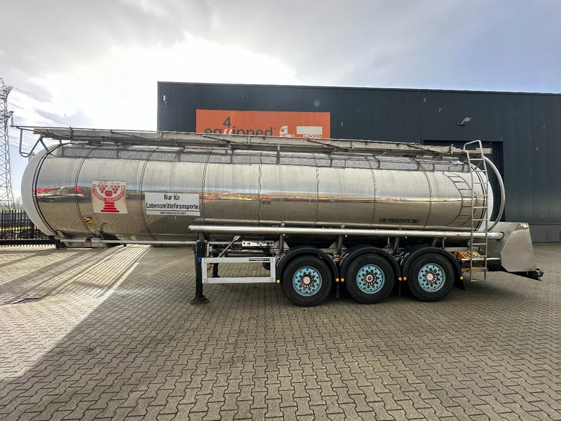 Feldbinder LEBENSMITTEL / LEVENSMIDDELEN FOOD / 33.500L / 3-COMP / PUMPE / INOX / NL-trailer / APK: 07-2026 - Tanksemi: bilde 2 Feldbinder LEBENSMITTEL / LEVENSMIDDELEN FOOD / 33.500L / 3-COMP / PUMPE / INOX / NL-trailer / APK: 07-2026 - Tanksemi: bilde 2