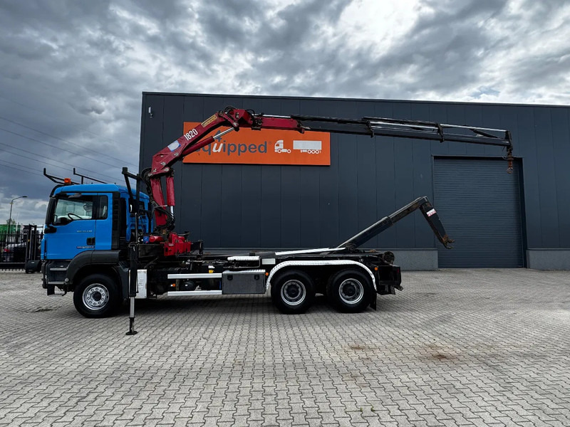 MAN TGS 33.440 6x4, EURO-4, HMF 1823 Crane + VDL HOOK, full spring, manual gearbox, MOT 03/2026 - Krokbil, Kranbil: bilde 1 MAN TGS 33.440 6x4, EURO-4, HMF 1823 Crane + VDL HOOK, full spring, manual gearbox, MOT 03/2026 - Krokbil, Kranbil: bilde 1